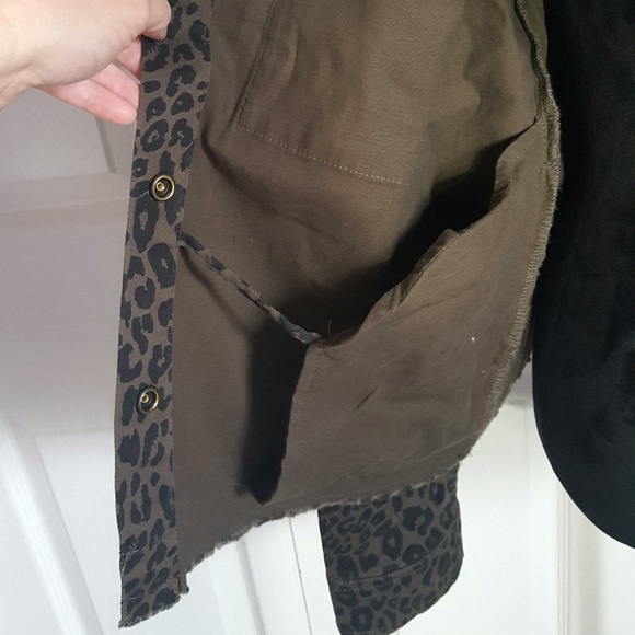 Sanctuary Leopard Animal Denim Jacket Snap Front - Picture 7 of 8